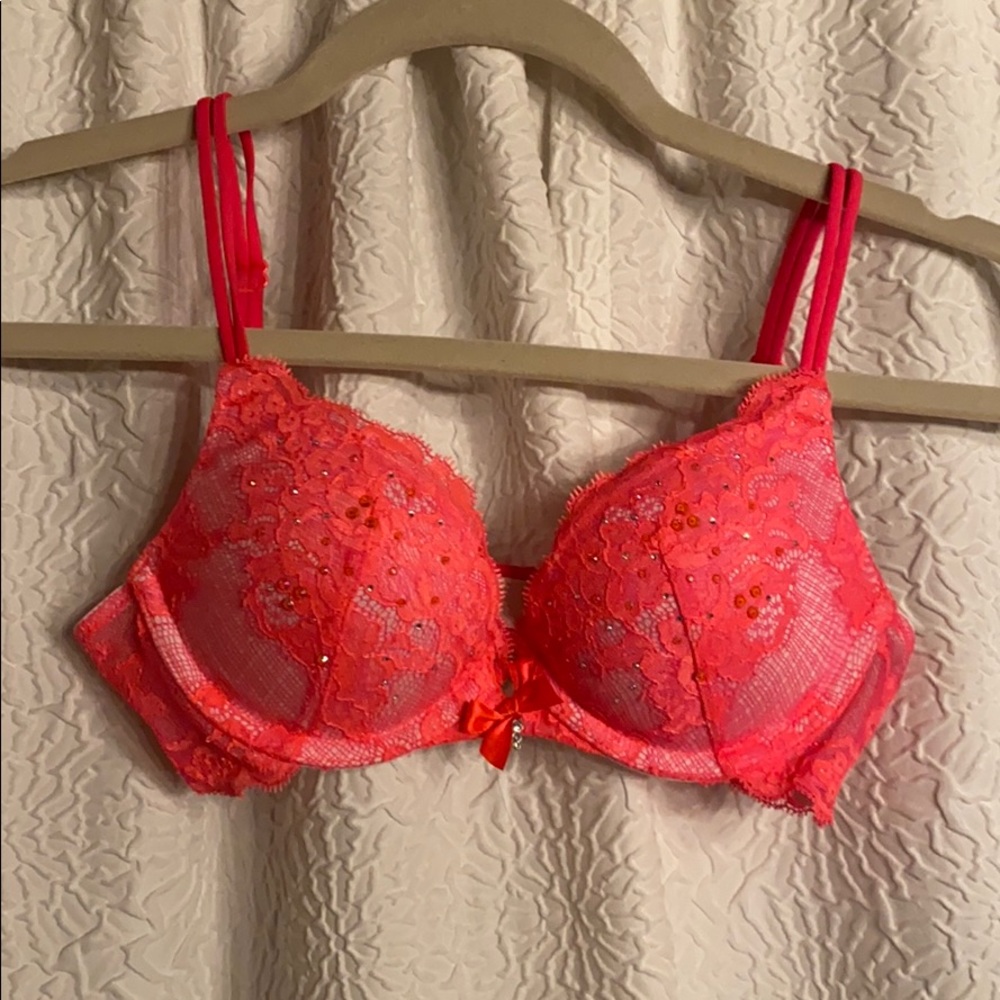 VS pink crystal bra 32A